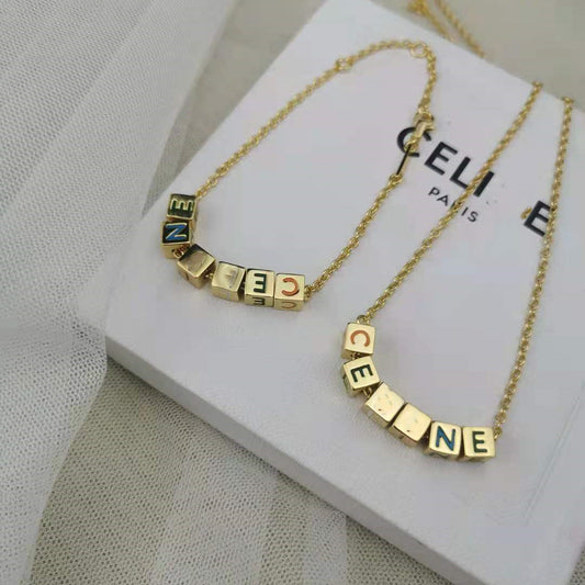 赛家新款字母方块项链手链女高级感时尚气质celi骰子锁骨链手链