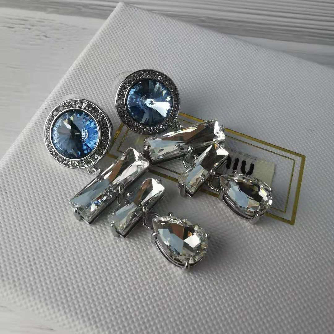 缪家新款蓝色耳环女水晶长款梯形水滴粉蓝色满钻超闪气质耳坠耳钉