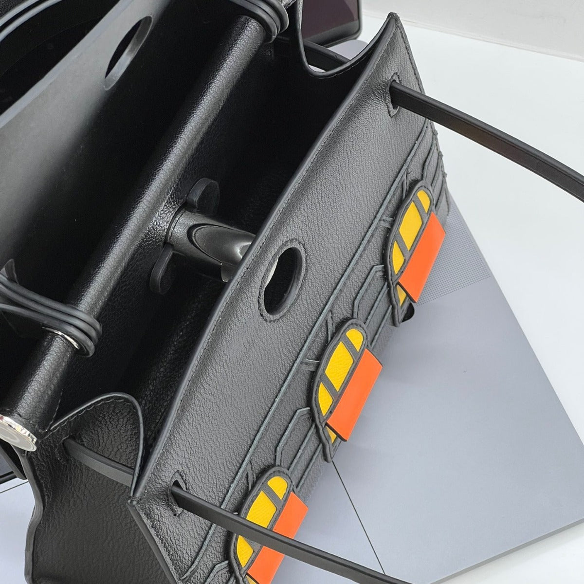 新款复古小房子包凯莉包时尚趣味撞色真皮小包包单肩斜挎牛皮女包