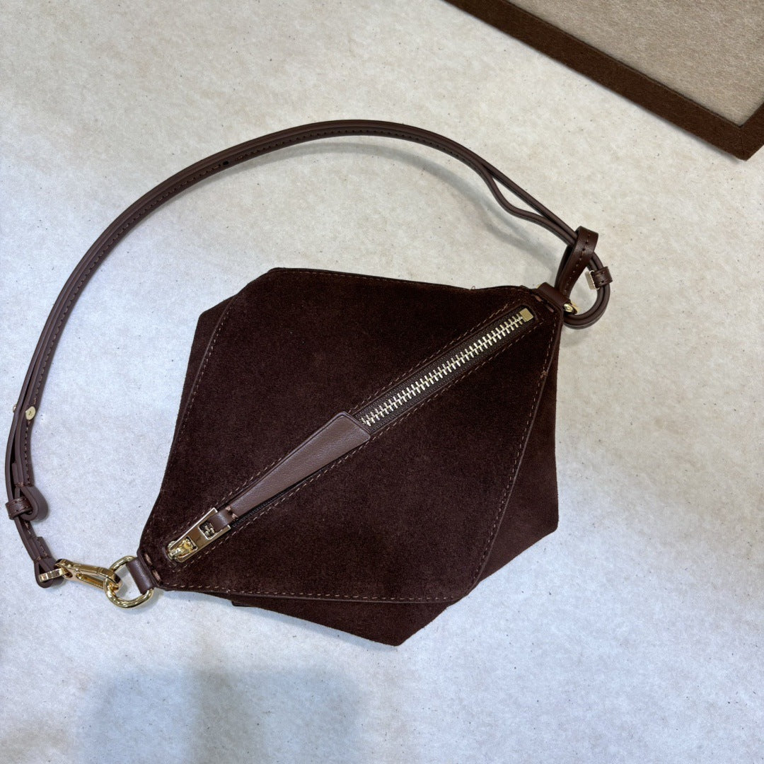 2024秋冬新款迷你几何腋下包挂件拉链单肩斜挎小包女轻便百搭潮流