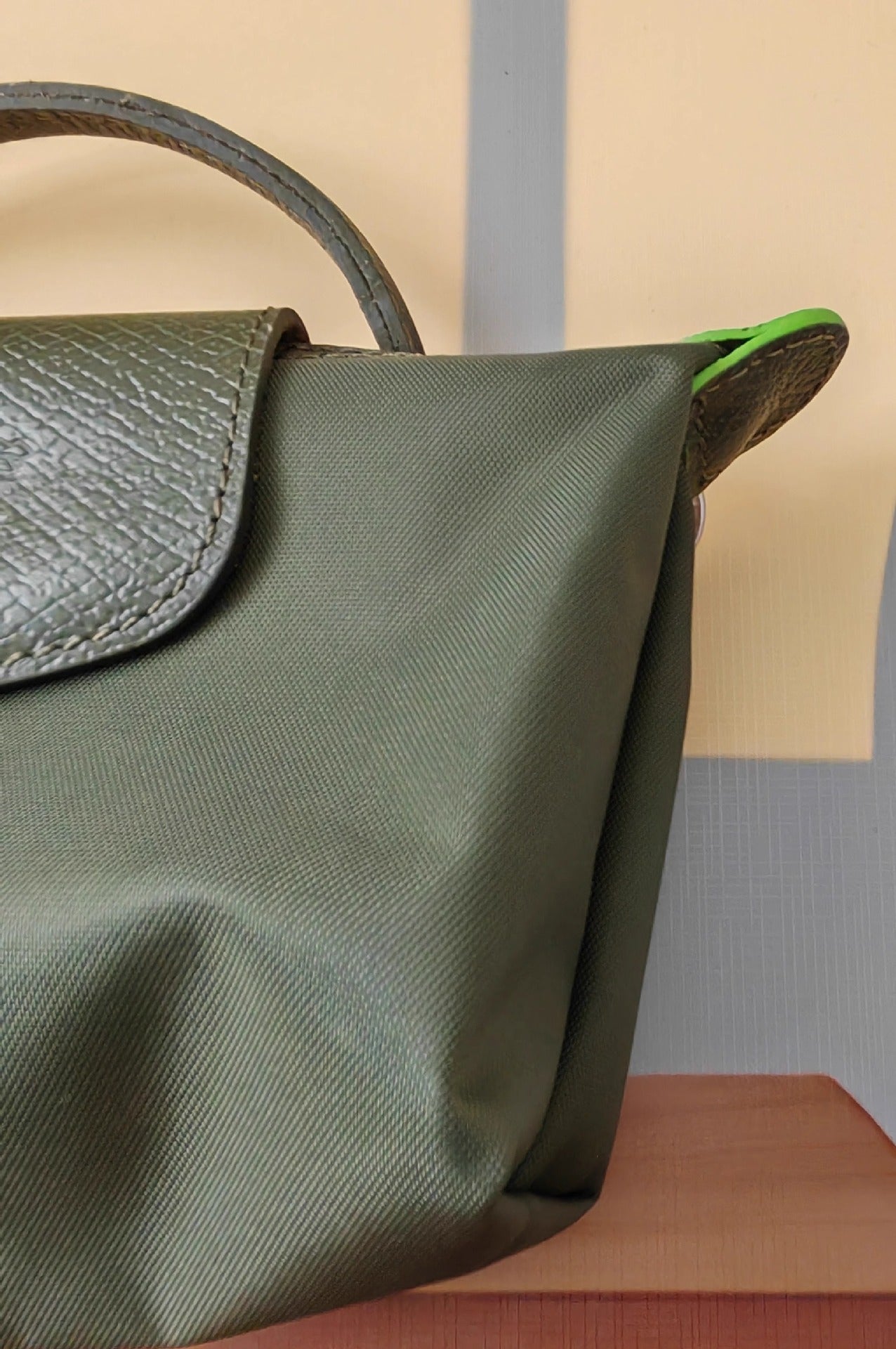 法国夏季新款mini尼龙饺子包单肩斜挎包迷你化妆包百搭手提手机包