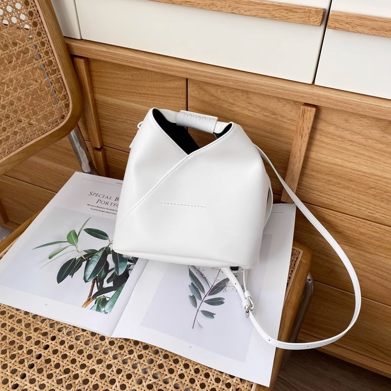 MM马吉啦三角包慵懒风女大容量通勤托特包ins潮流饺子包购物袋6