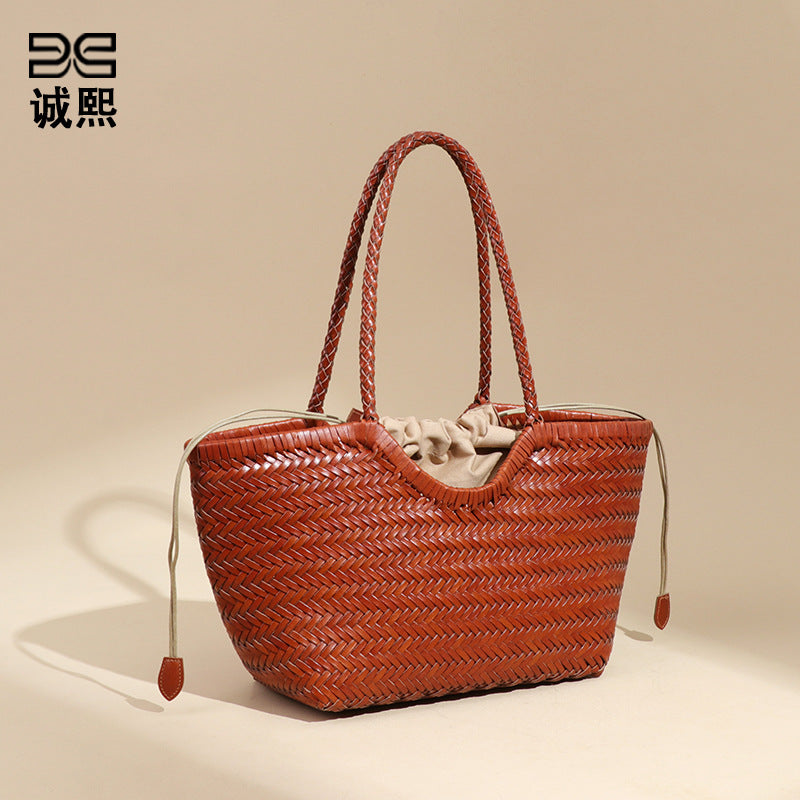 时尚不规格真皮编织菜篮子单肩腋下女包大容量通勤手提子母托特包