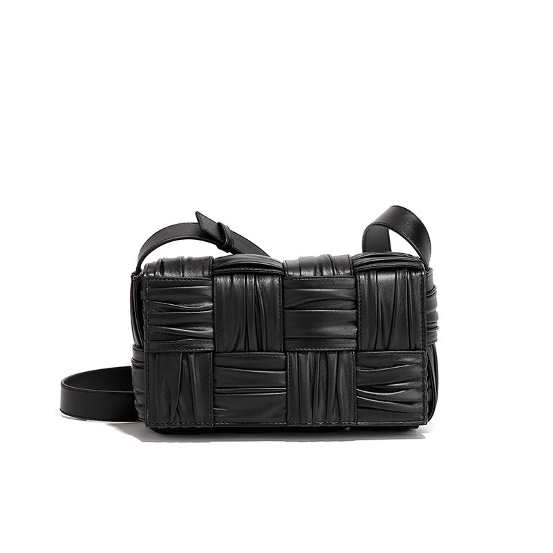 工厂直销高质量高档轻奢风金属感金色编织枕头包小方包单肩斜挎包