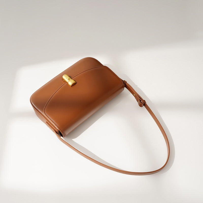 高级感牛皮小方包 秋季质感子弹头斜挎小包包复古真皮单肩腋下包