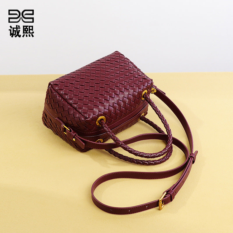 秋冬新款安可拉手提包潮流手工编织包包款时尚枕头包单肩斜挎女包