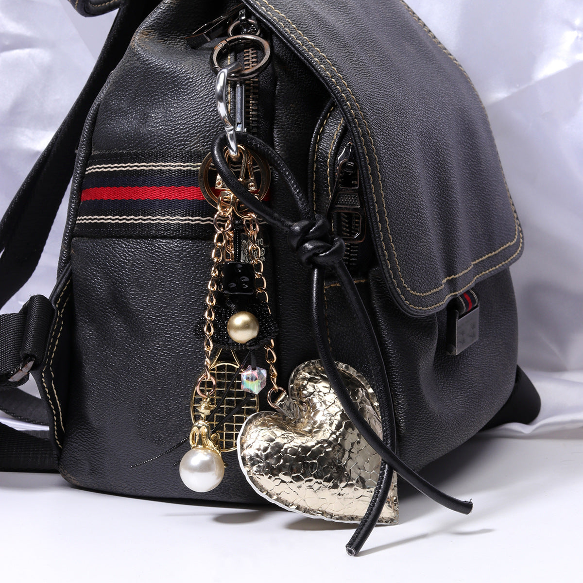 量大价优现货红色草莓包挂金属动物狗编织绳钥匙链钥匙扣包挂