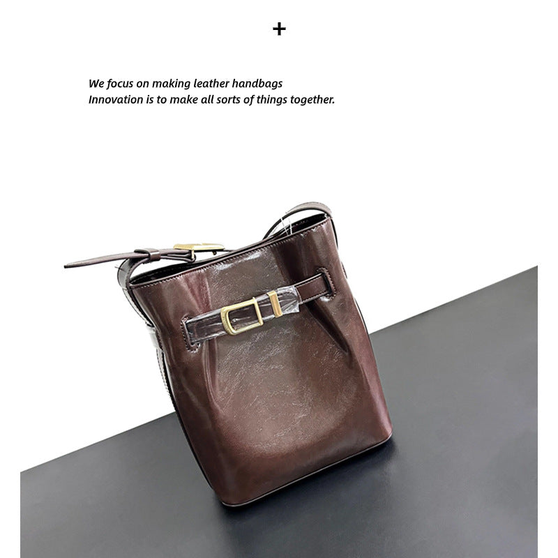 包包女2023新款复古托特单肩小众设计休闲时尚简约通勤百搭斜挎包