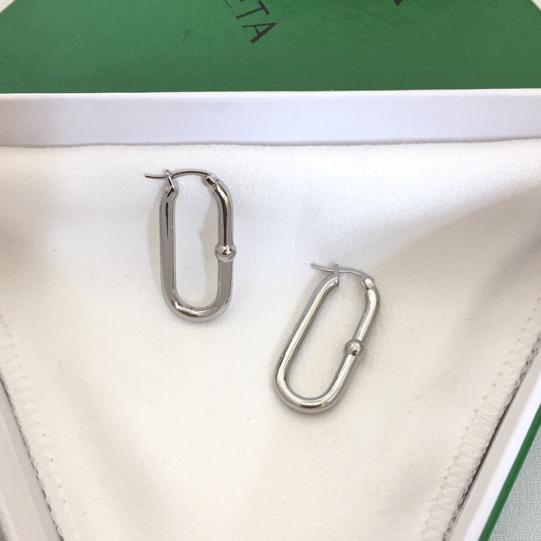 BV23新品女士CHAINS环形耳环高级感气质港风光面镀金耳扣直播供应