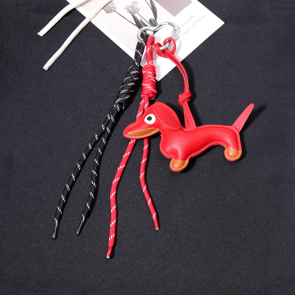 跨境热销腊肠狗钥匙扣高级感编织绳巧克力包包挂件狗狗钥匙扣