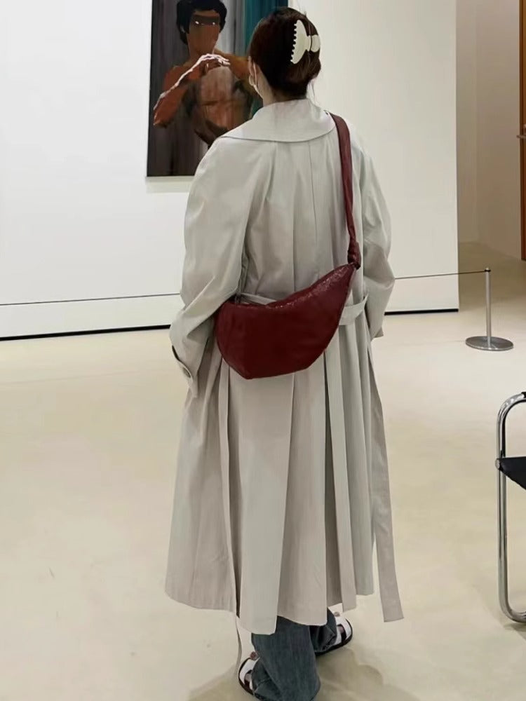 L家牛角包小众羊皮可颂包休闲饺子包真皮小号斜挎流浪胸包 批发