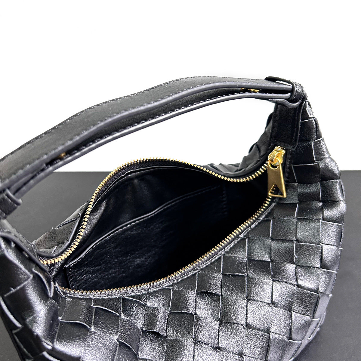 小众设计真皮编织包饭盒小包2023新款手提斜挎包高级感单肩腋下包