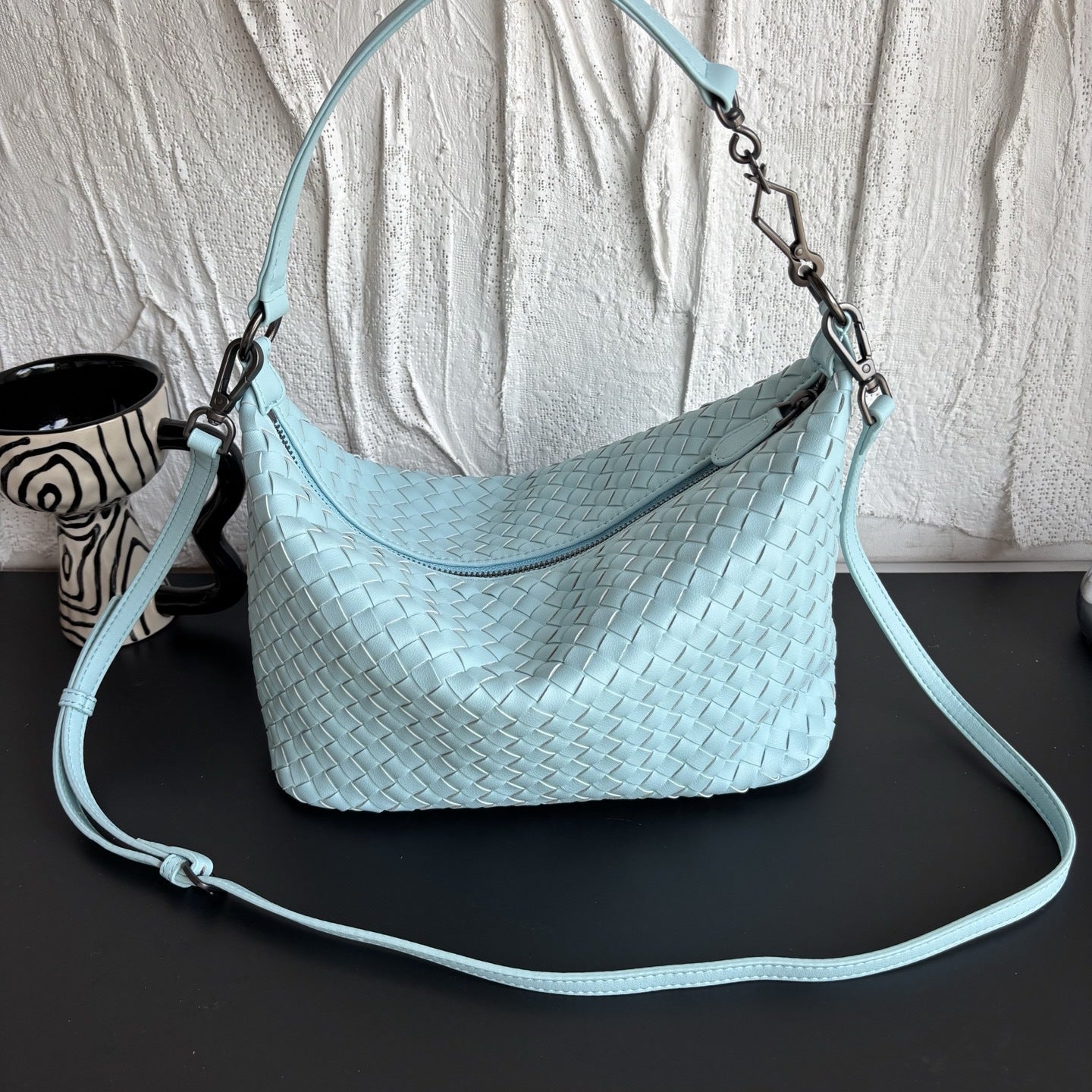 羊皮编织饭盒包饺子包遛狗包慵懒风双肩带腋下包手挽手提斜挎女包