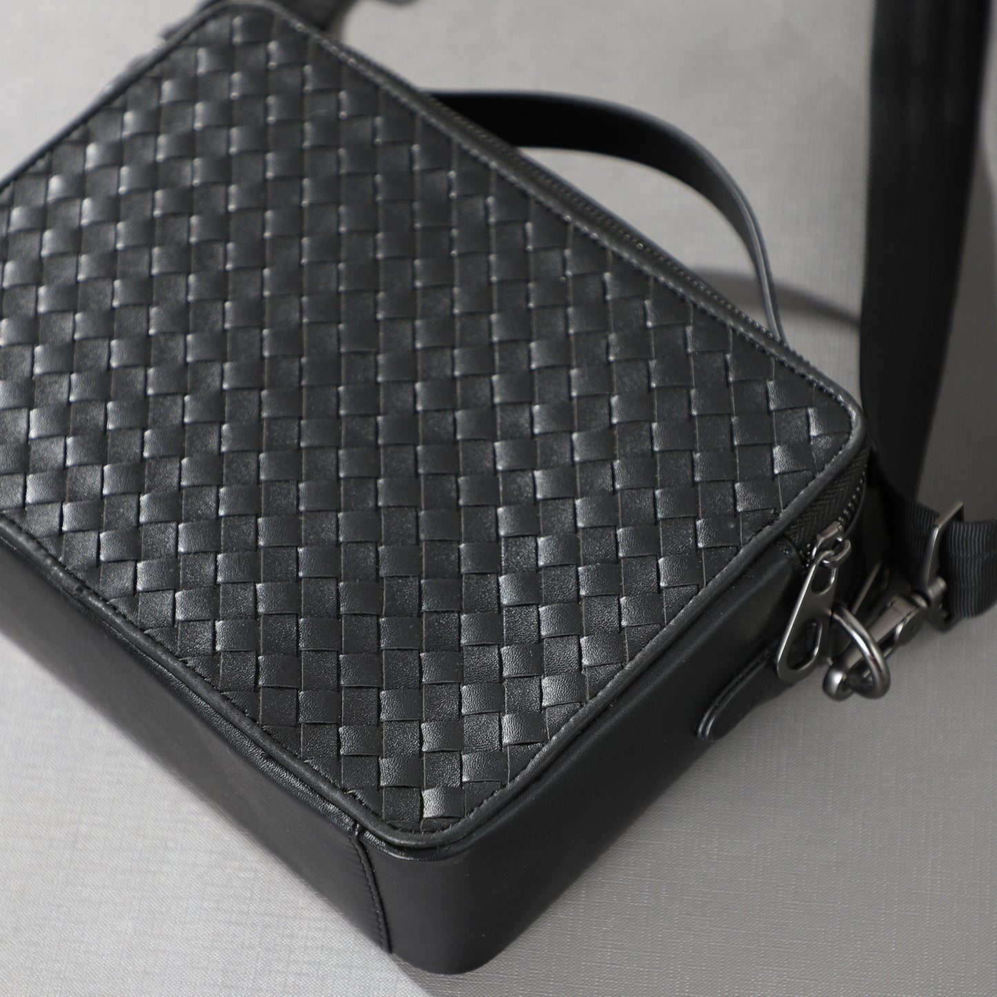 X&BV男士手提包真皮休闲时尚双拉链编织男包单肩斜挎包商务公文包