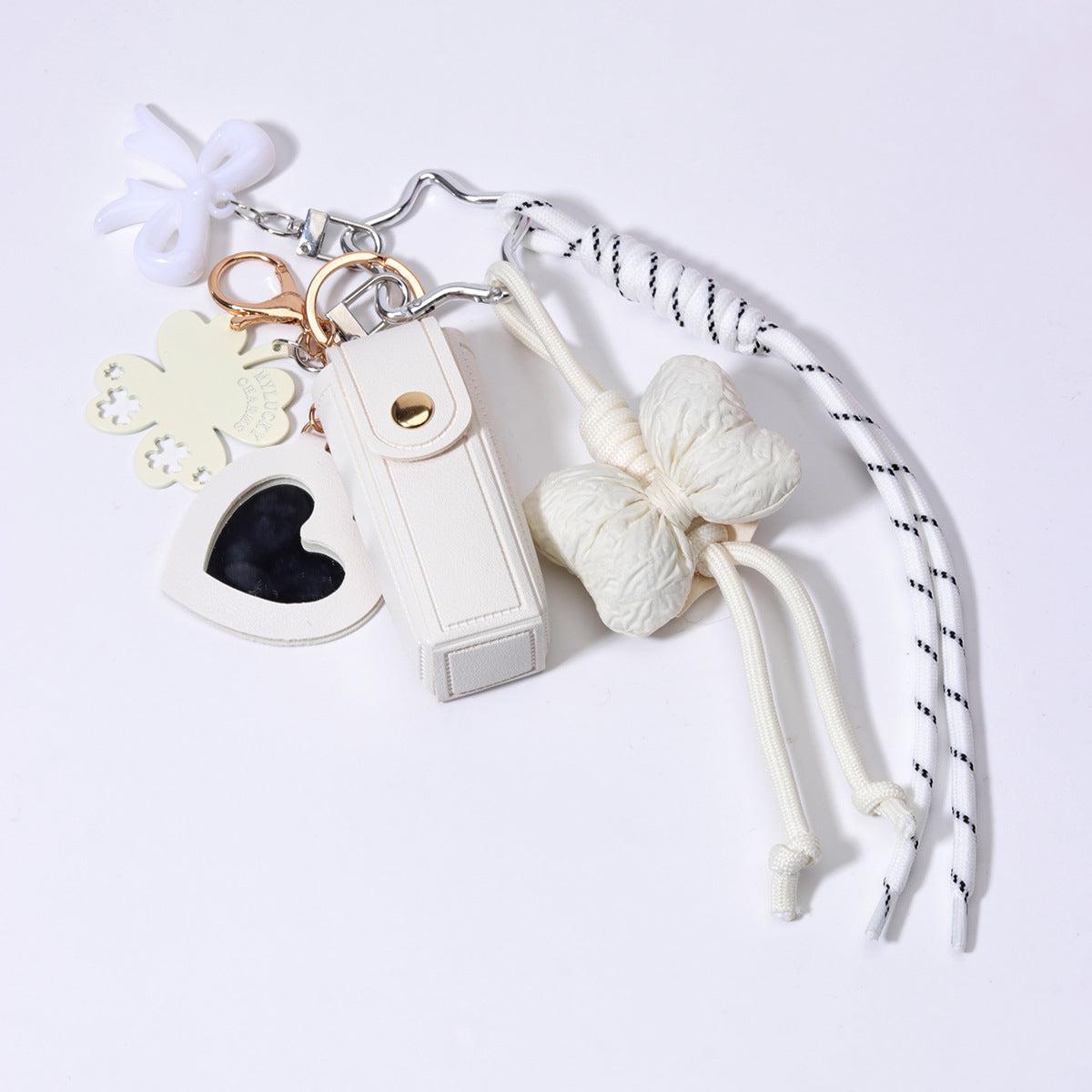 源头工厂现货直供PU皮流苏挂件合金挂件包挂吊饰钥匙扣批发定制