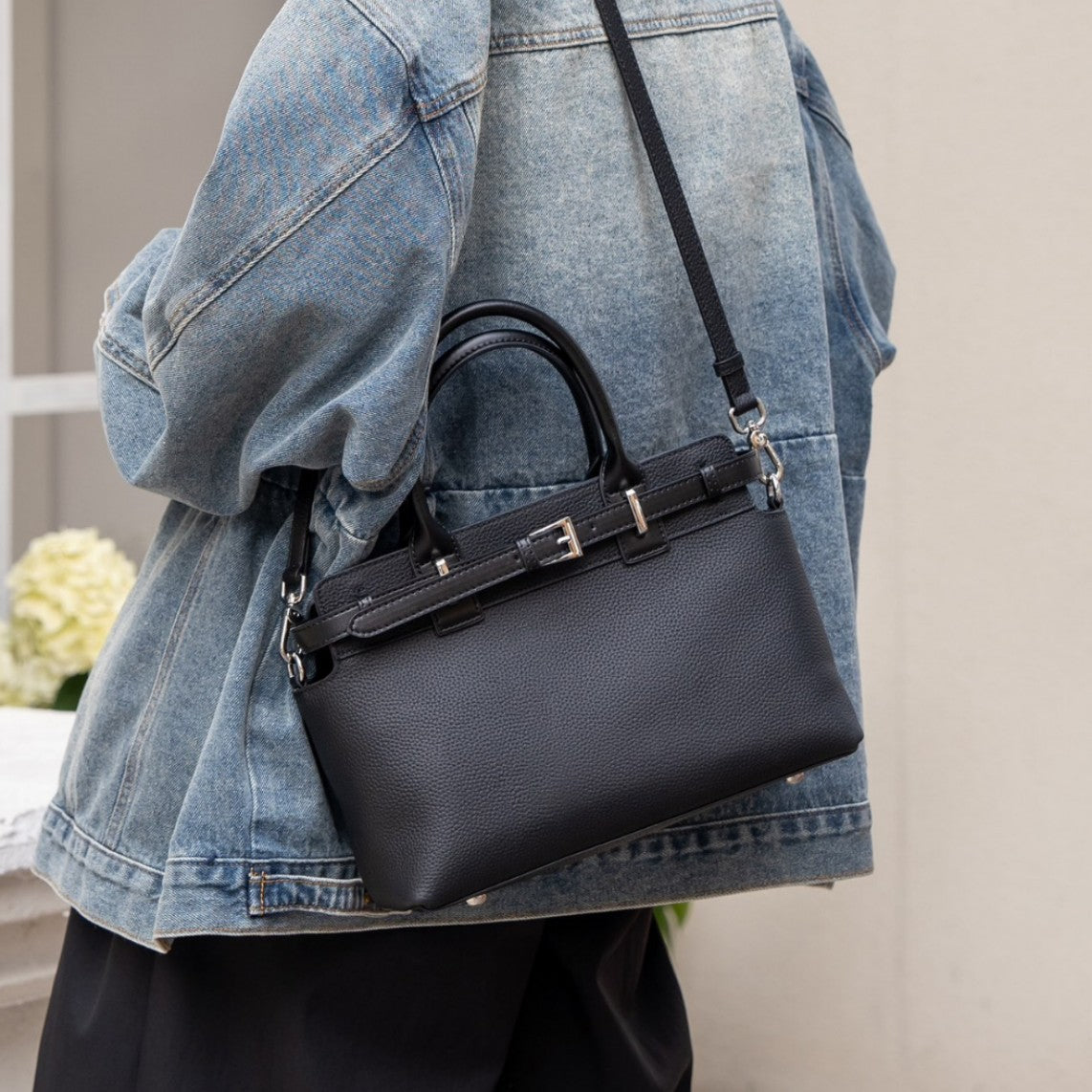 真皮女包韩版时尚百搭头层牛皮女手提单肩实用气质托特包一件代发