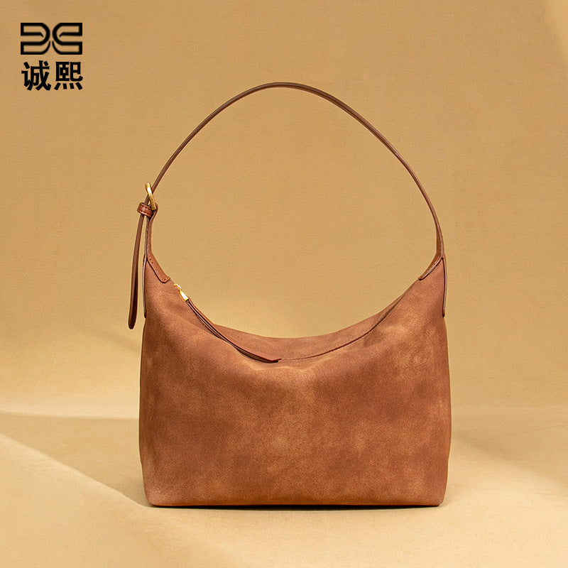 工厂定制贴标磨砂高级感单肩腋下女包休闲大容量饭盒包复古手提包