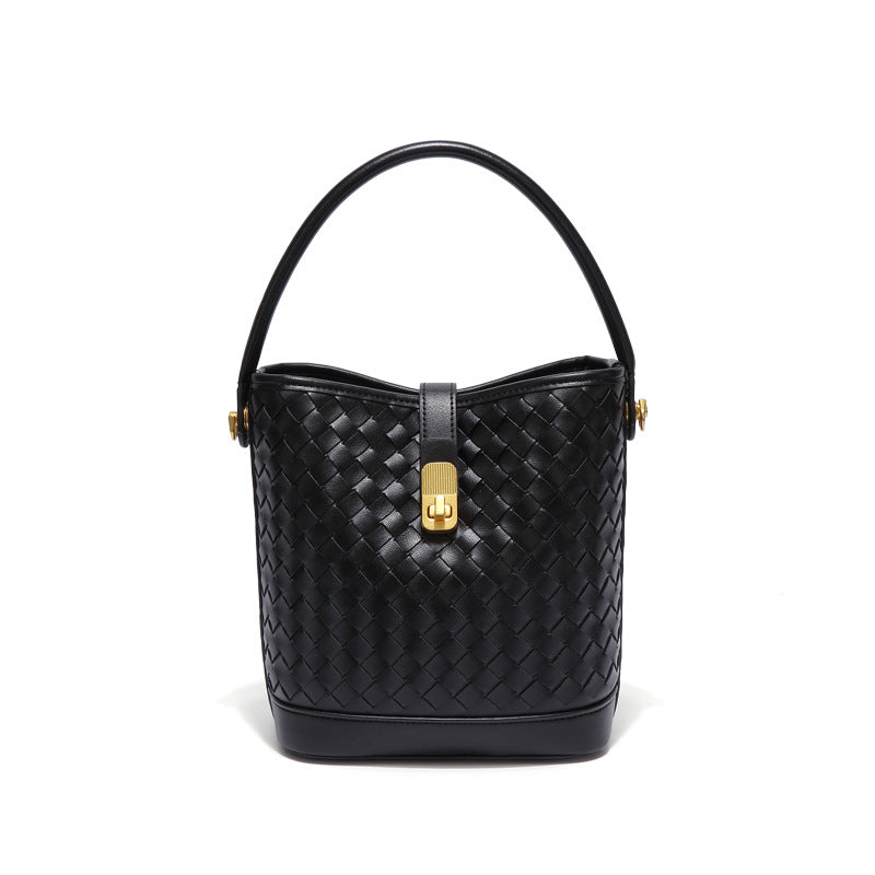 新款夏季水桶包时尚休闲百搭手工编织包通勤大容量手提单肩斜跨包