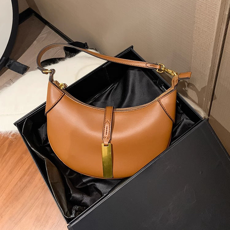 郑秀晶ins潮月牙包包马鞍女包斜挎单肩手提高级感腋下可颂包代发