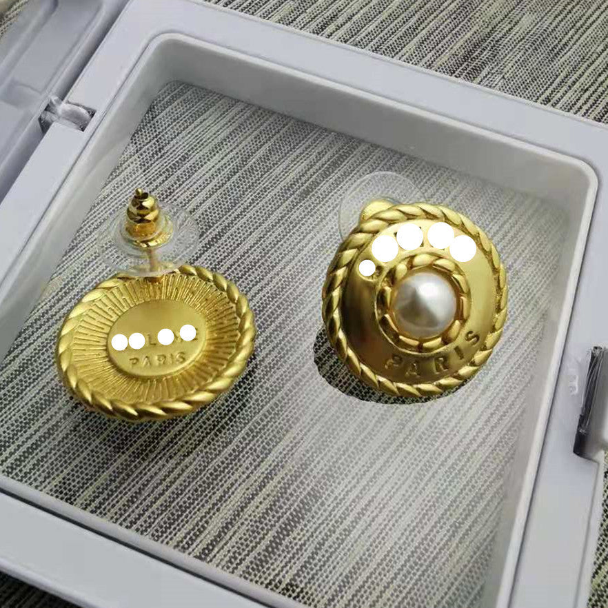 赛家新款麻花圈珍珠字母耳环中古vintage耳钉复古时尚