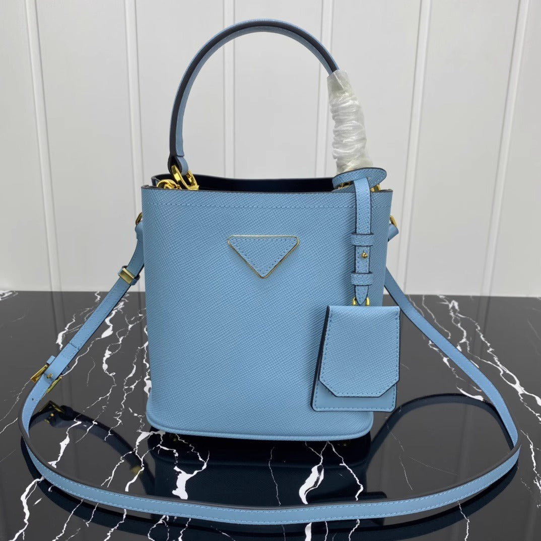 P家杀手mini水桶包韩版十字纹牛皮手提包时尚斜挎单肩包一件代发