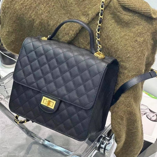 女包新款英伦时尚高级感鱼子酱双肩包菱格链条单肩大容量漆皮背包