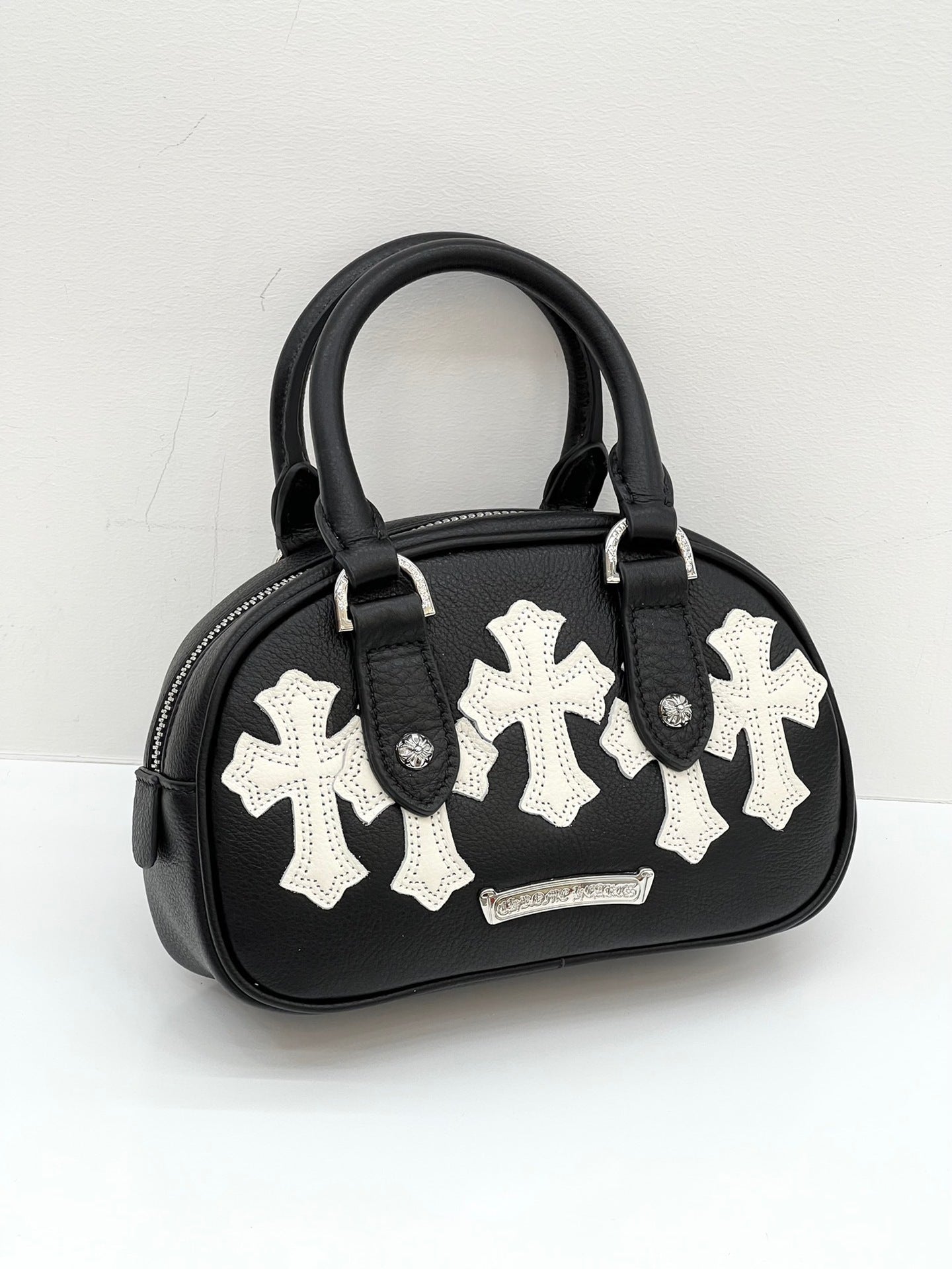 女包新款头层牛皮十字架保龄球包甜酷辣妹风枕头包手提单肩斜挎包