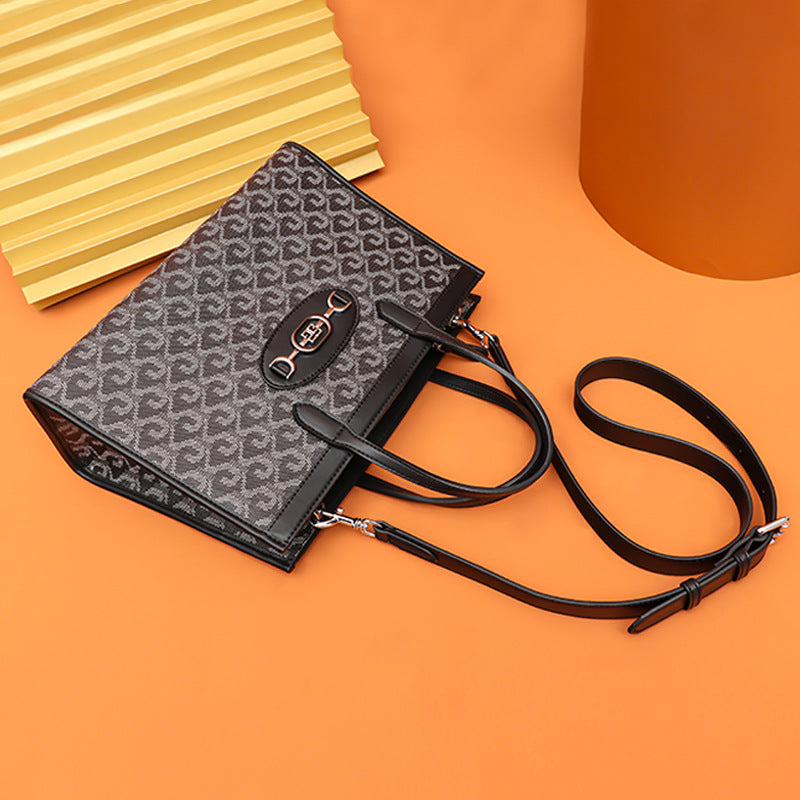 复古大容量新款单肩斜挎包气质女士手提包通勤软皮狗牙印花托特包