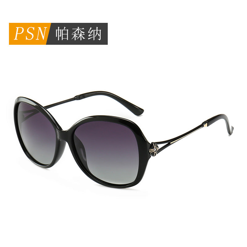 时尚潮流太阳镜女士防紫外线遮阳沙滩墨镜 框蝴蝶框素颜太阳眼镜