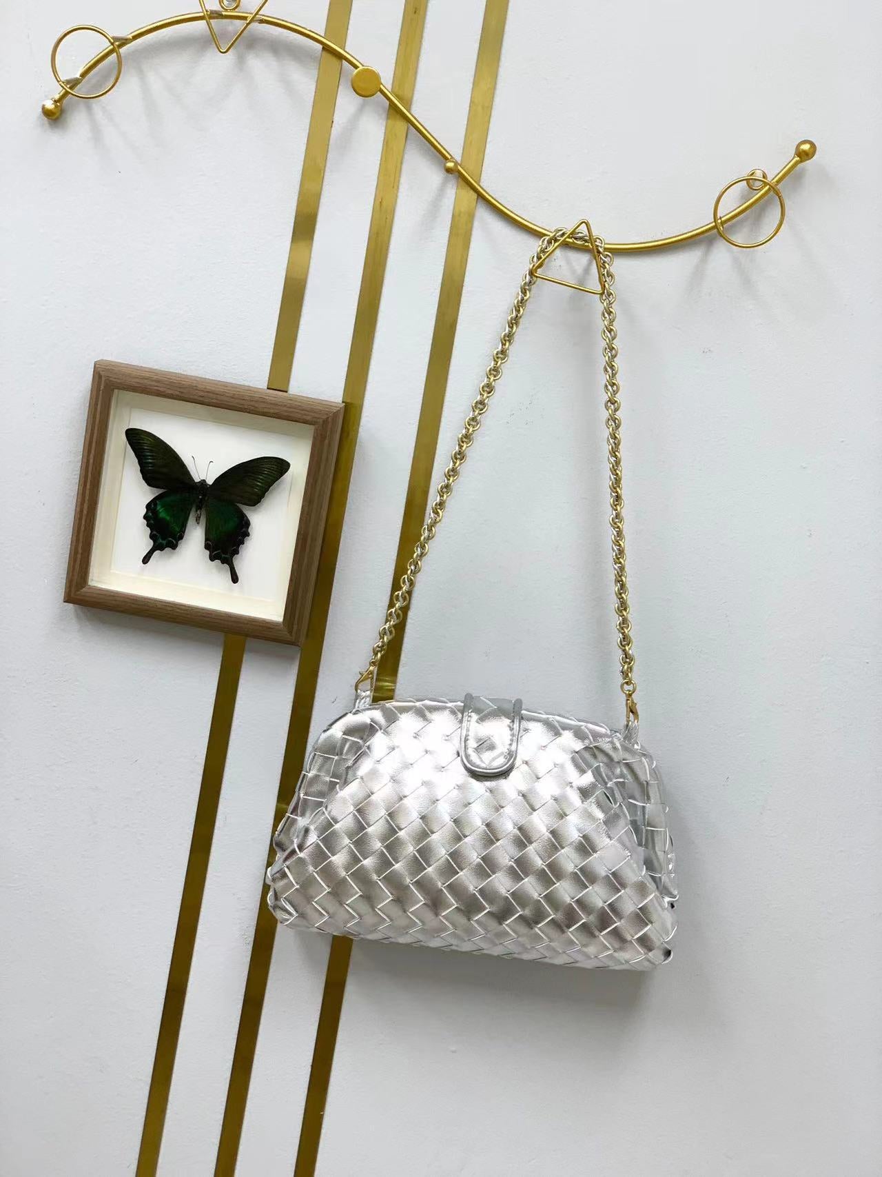 新款链条编织云朵包牛皮单肩腋下手拿包夹子包真皮女包潮流时尚单