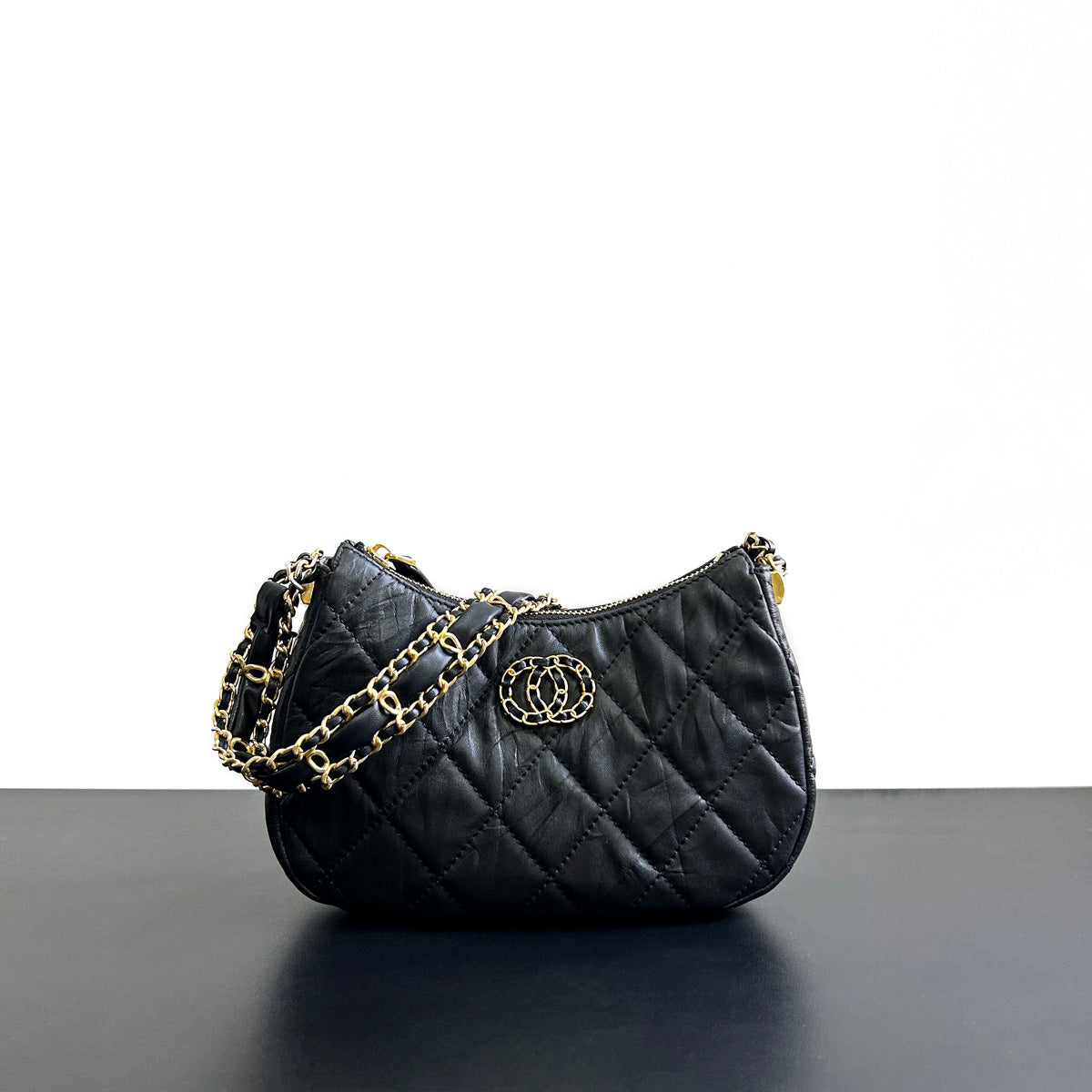 菱格链条斜挎包包女2024新款爆款高级质感小众设计水桶单肩包百搭