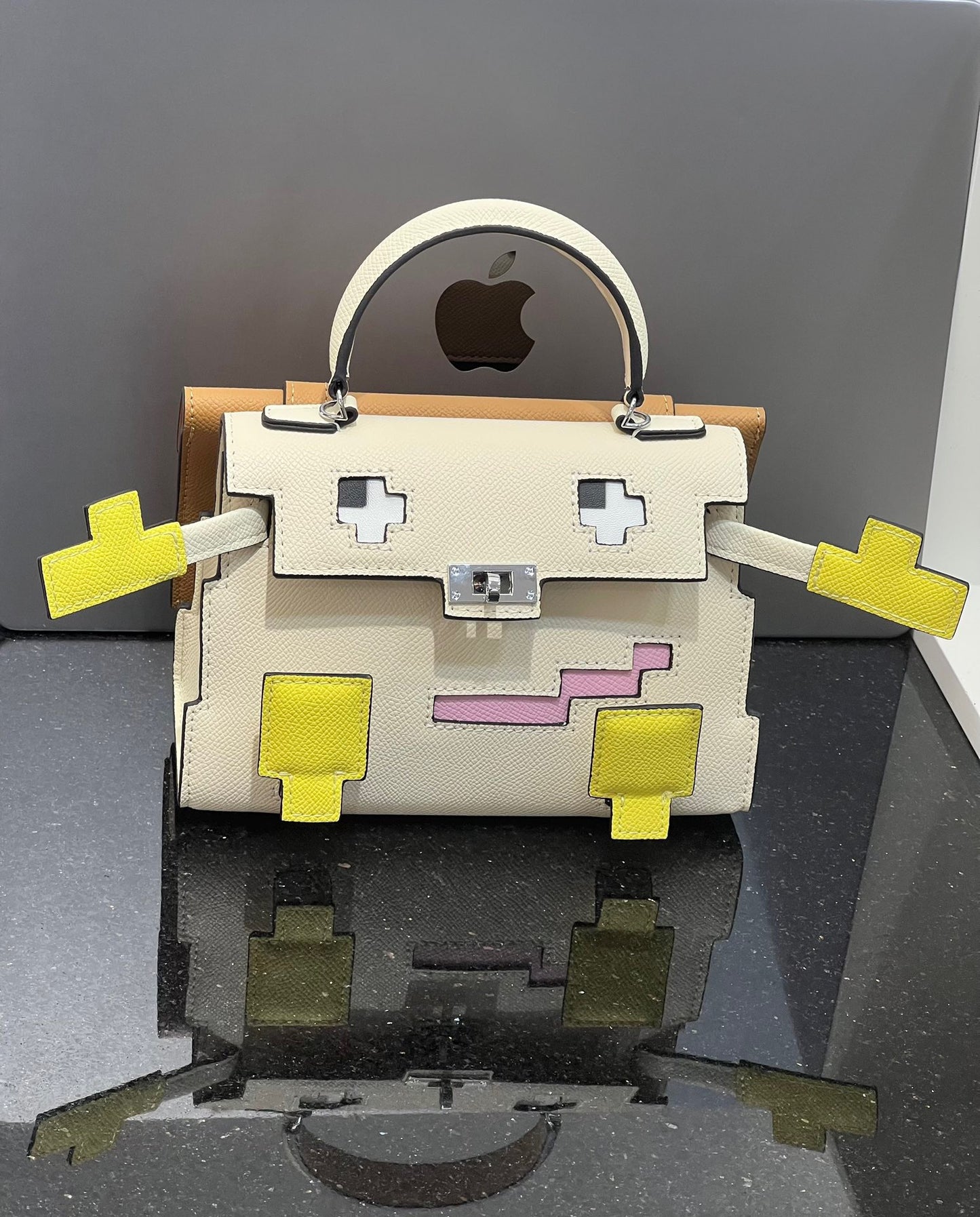 小众设计凯莉包2024新款可爱恶搞小怪兽包牛皮单肩手提包斜挎包女