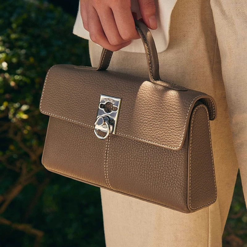 日韩简约通勤手拎单肩腋下包小众高级感百搭斜挎小手提医生包代发