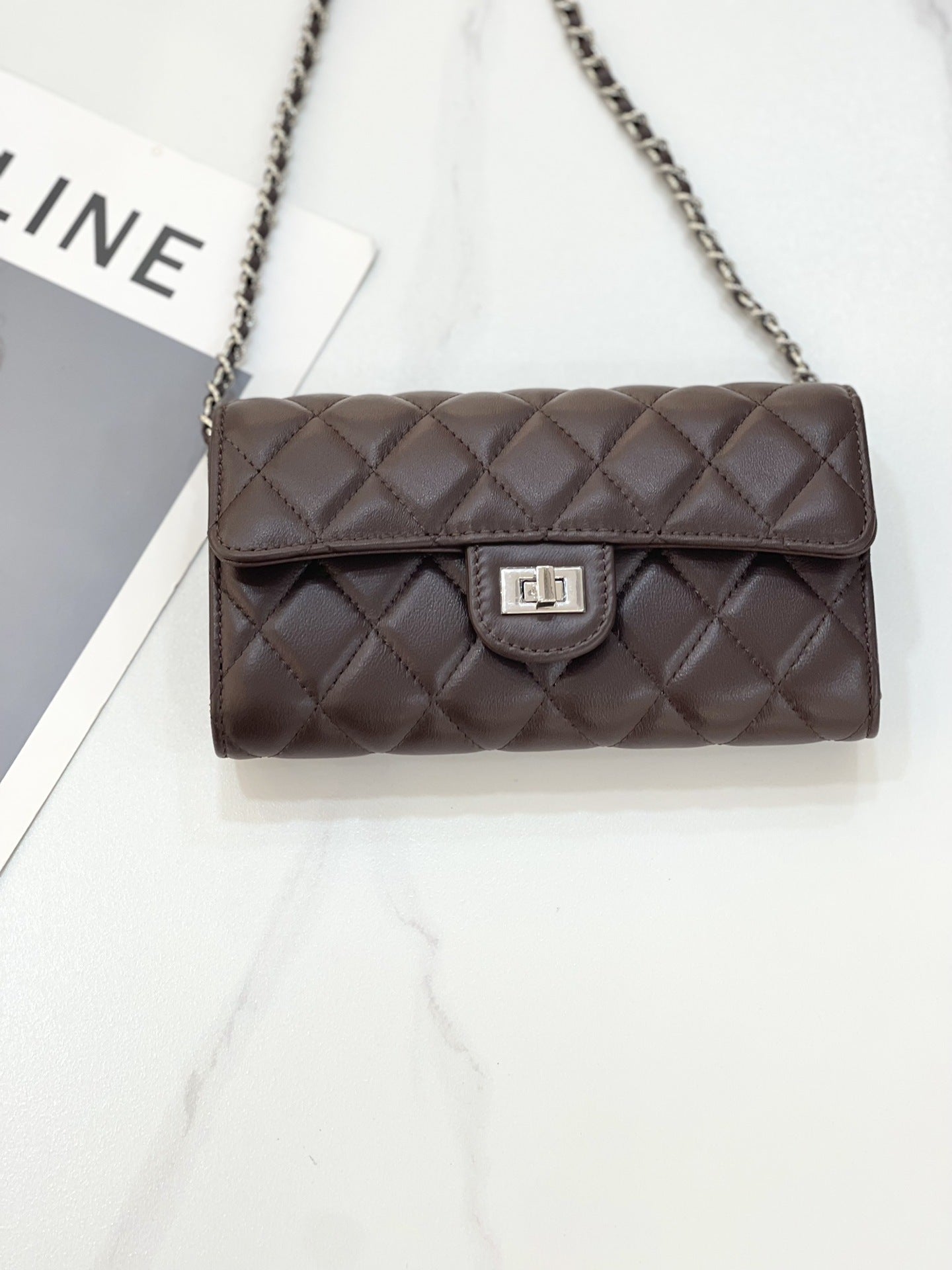 大牌品牌 小香风零钱包迷你小方包黑色手机包单肩斜挎菱格链条包