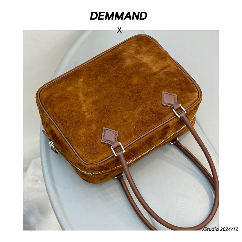 手提小方包包女2024新款美拉德复古高级质感小众单肩斜挎保龄球包