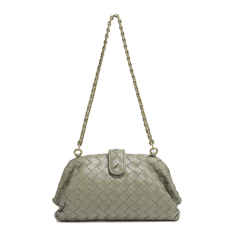 2025新款手工编织手拿包个性云朵包时尚单肩斜挎女链条夹子贝壳包