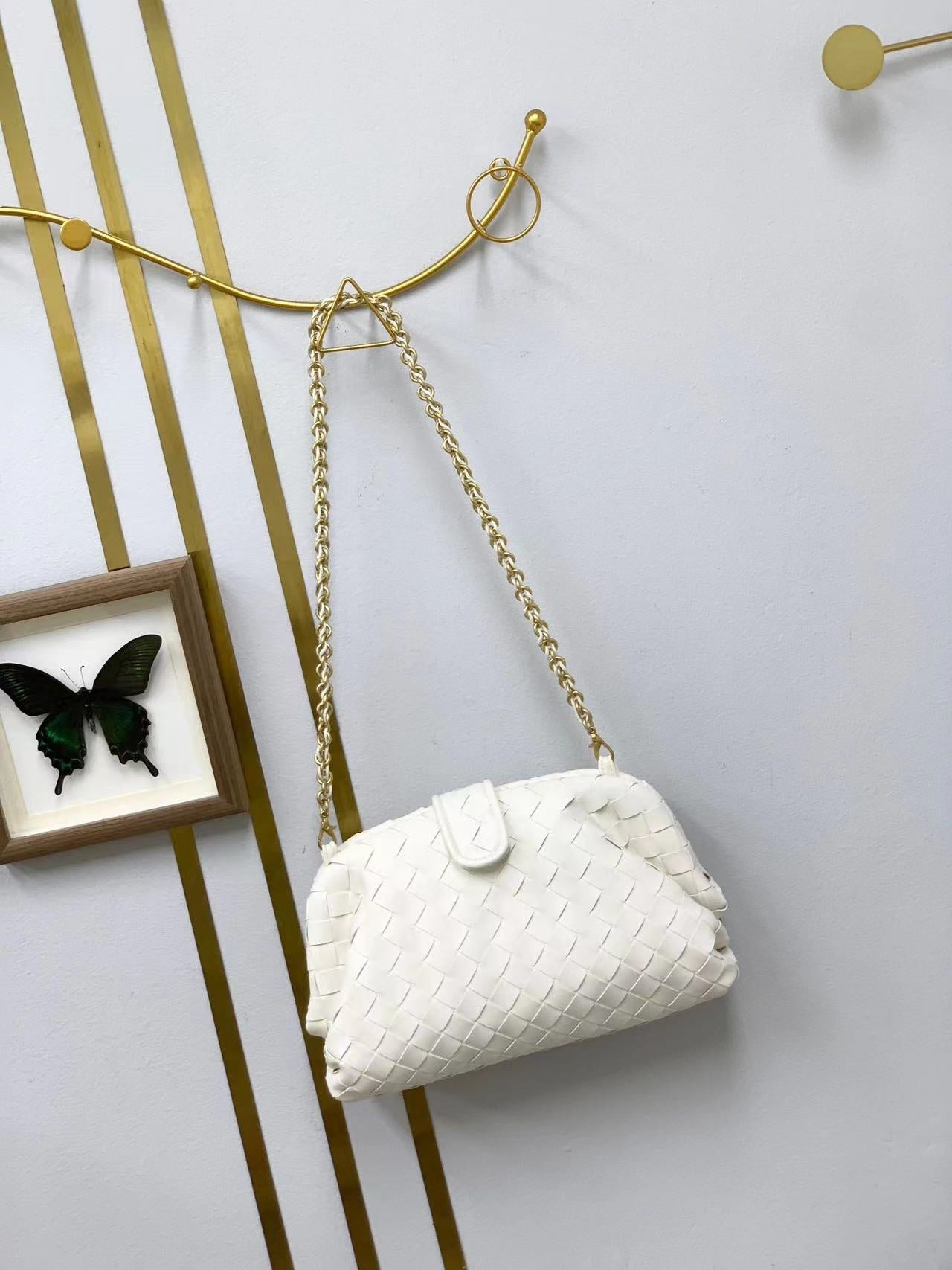 新款链条编织云朵包牛皮单肩腋下手拿包夹子包真皮女包潮流时尚单