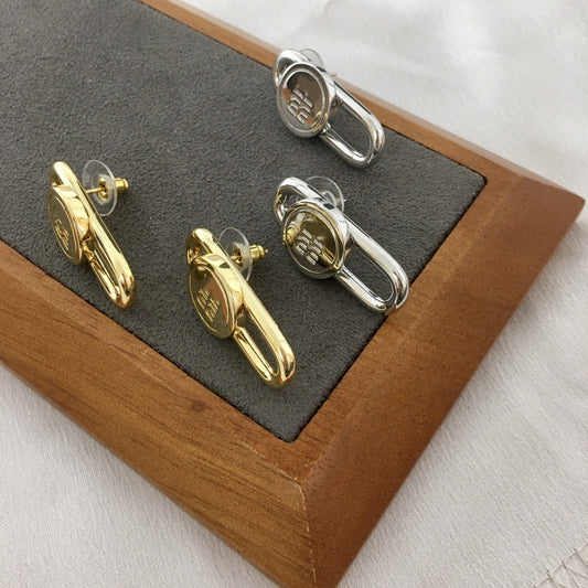 缪家新款MIU徽标耳钉女高级感个性气质光面黄铜镀金长条环形耳环