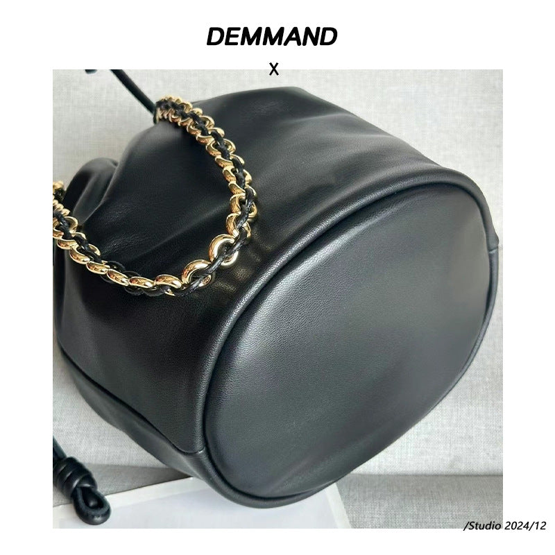 2024新中式斜挎女包牛皮福袋包水桶包抽绳云朵包单肩斜挎腋下女包