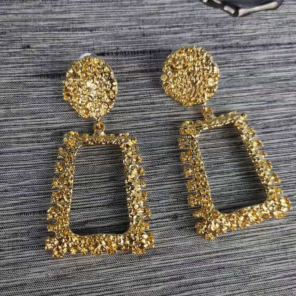 赛家新款耳环女大方框欧美时髦夸张高级磨砂耳坠气质复古大脸耳钉