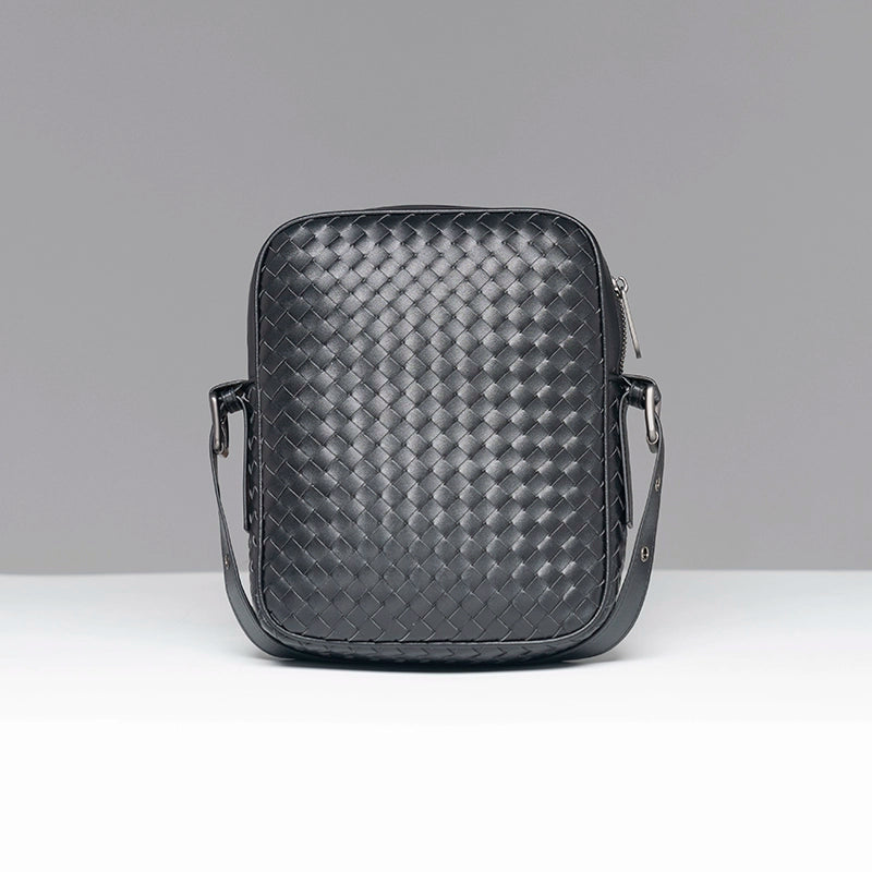 X&BV单肩包男真皮休闲青年潮男竖款牛皮编织斜挎包男士时尚小背包