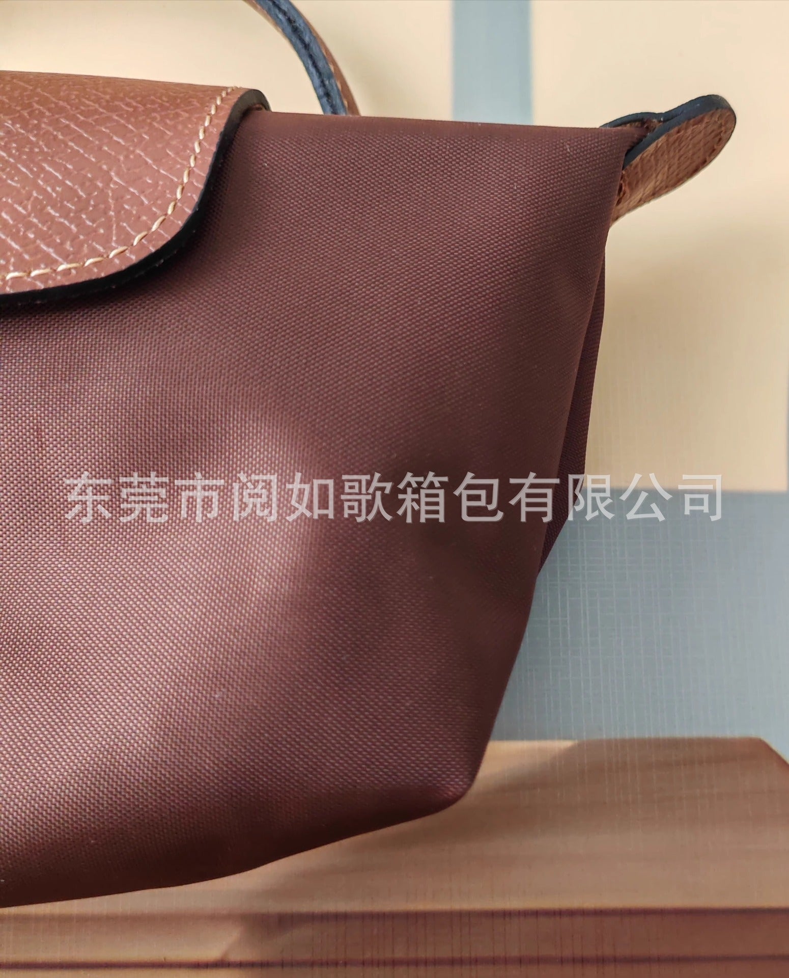 法国夏季新款mini尼龙饺子包单肩斜挎包迷你化妆包百搭手提手机包