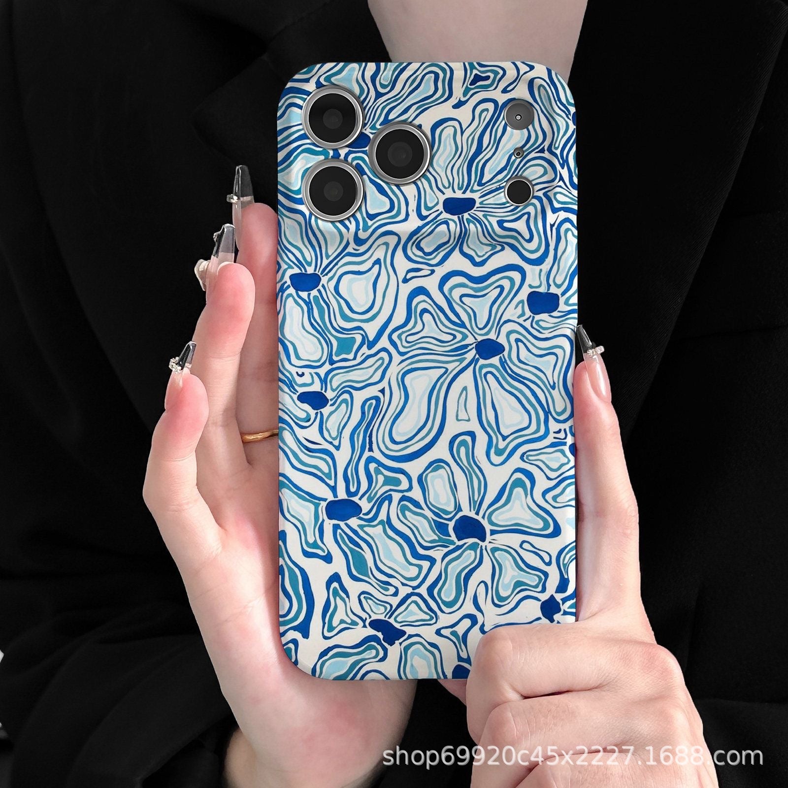 ins风蓝色花朵适用苹果17Promax手机壳爆款iPhone16磁吸15菲林壳