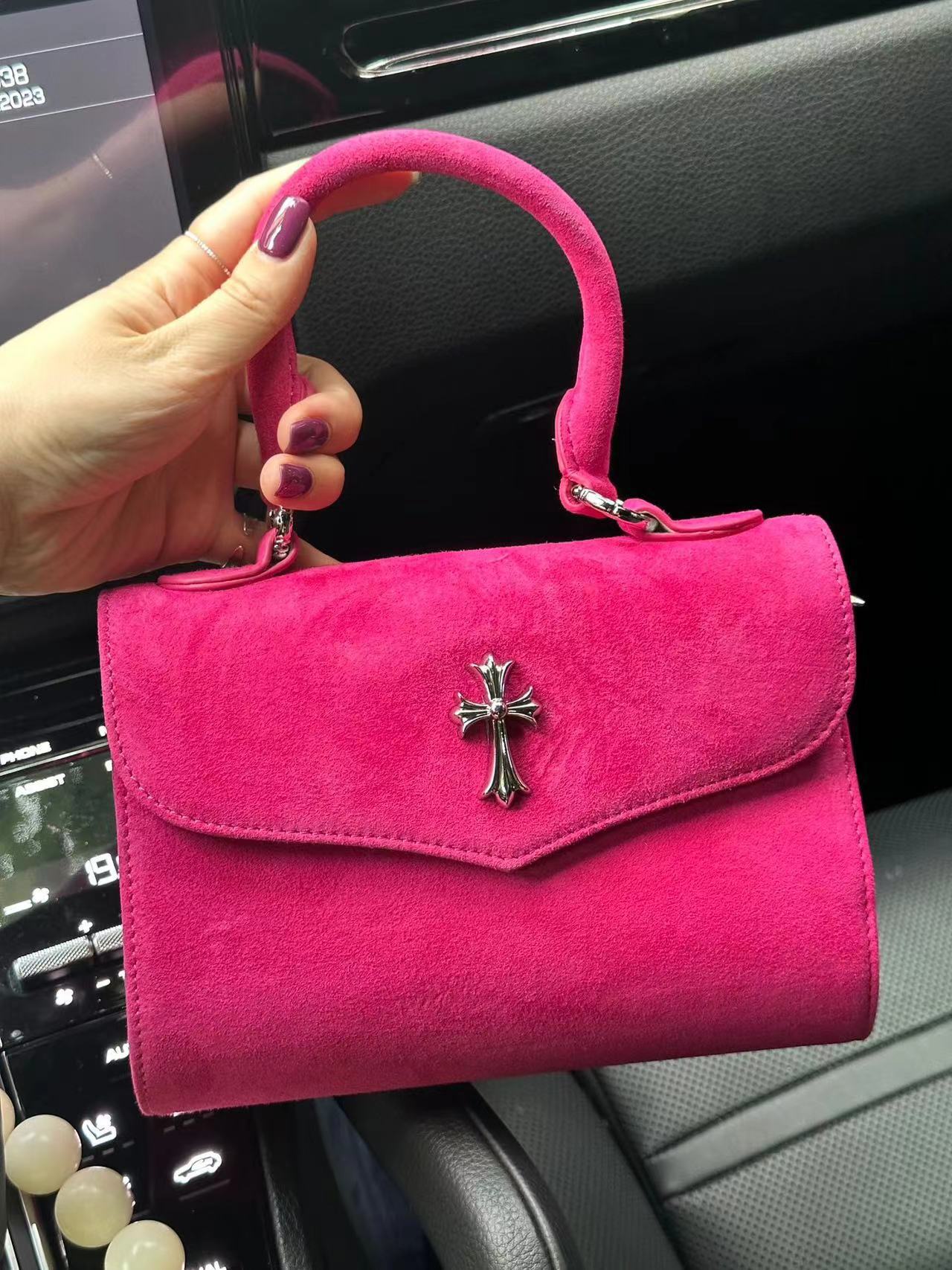 2024夏季新款小众十字架麂皮小方包牛皮手提斜挎包女时尚保龄球包