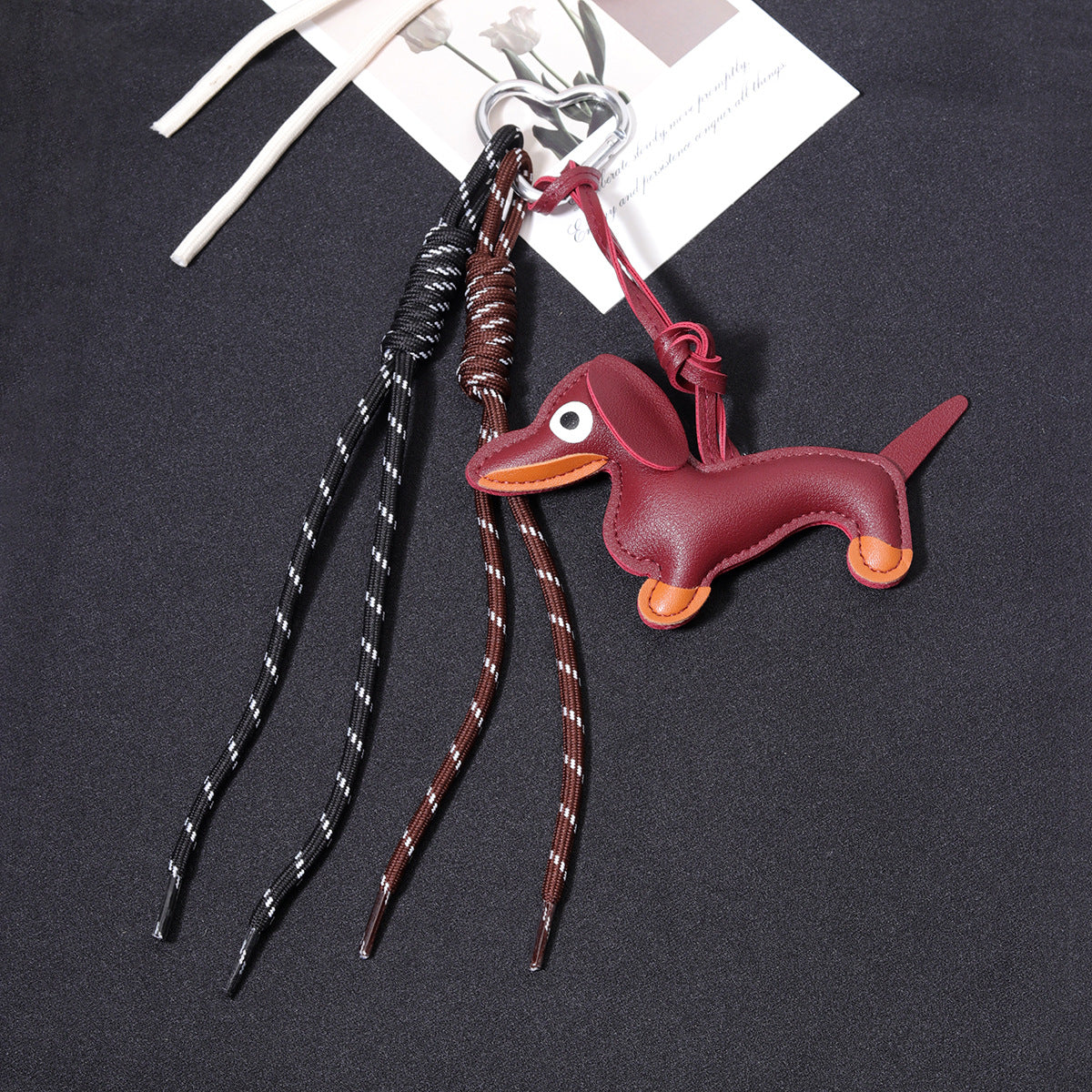 跨境热销腊肠狗钥匙扣高级感编织绳巧克力包包挂件狗狗钥匙扣