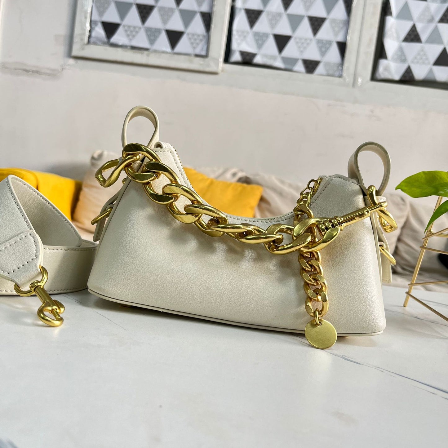 包包真皮女包法棍包腋下2022新款单肩小众设计高级感链条包青蛙