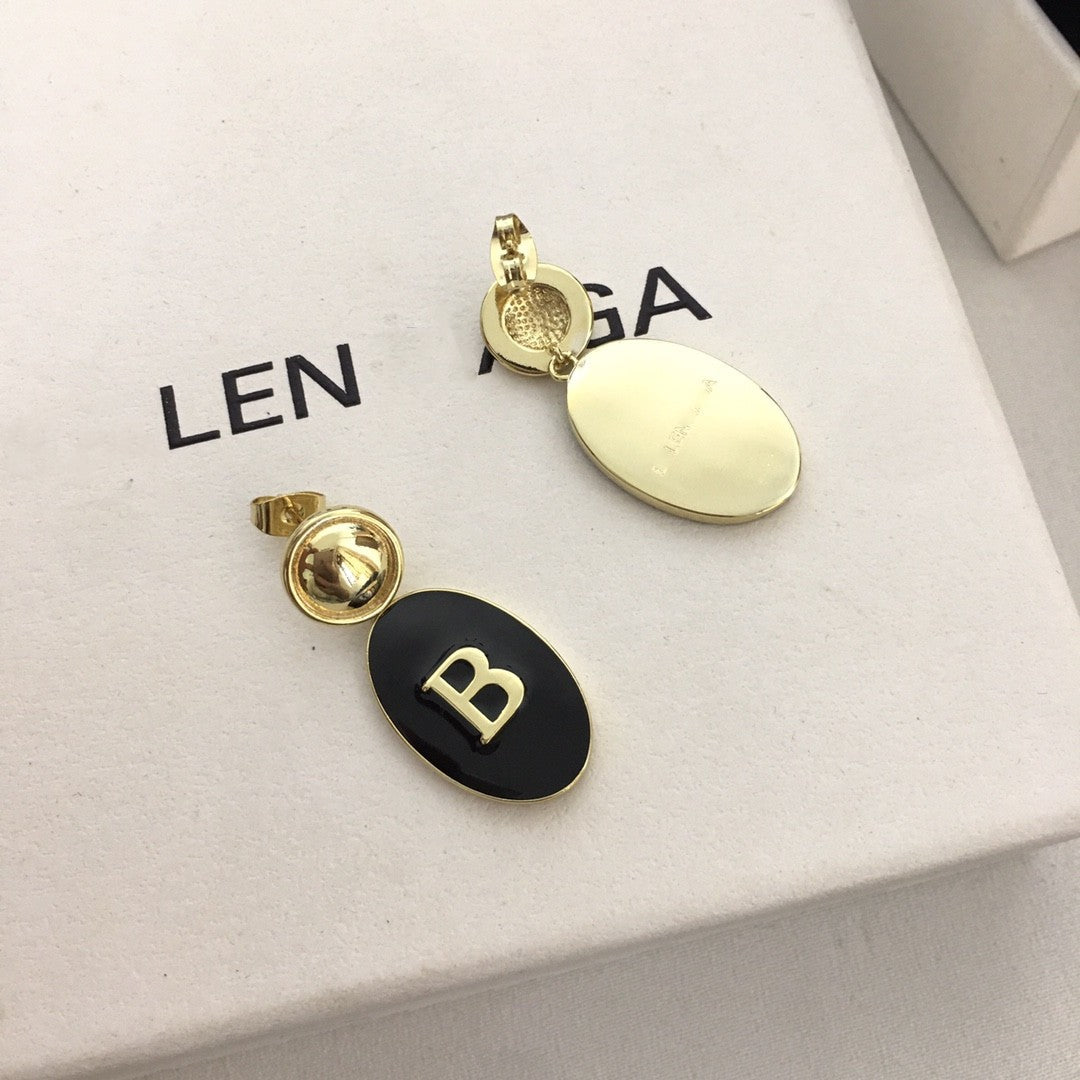 巴黎家新款B字母黑色椭圆形耳环女网红长款时尚耳钉欧美小众耳饰