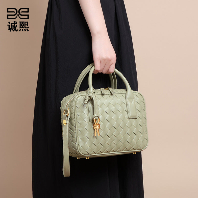 欧美大容量波士顿枕头包手工编织包时尚手提相机包潮流单肩斜挎包