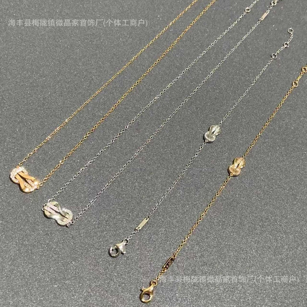 V金高版费雷德半钻8字扣项链小号8字马蹄扣手链不掉色厂家直销