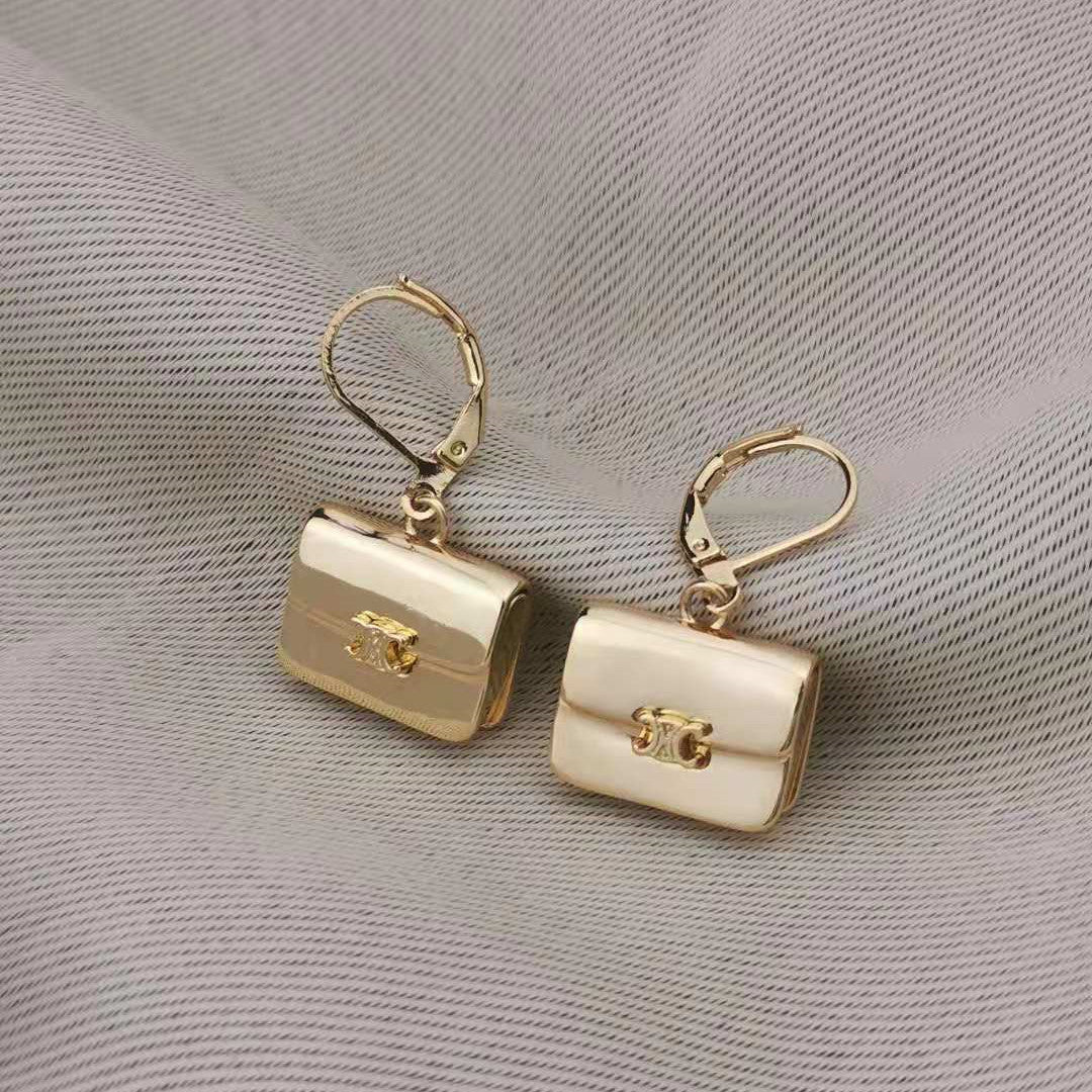 赛家秋冬新款包包耳环高级感气质欧美风光面镀金公文包耳环耳钩